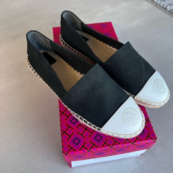 Tory Burch Shoes - Tory Burch espadrilles black canvas slipon leather cap toe 7 slides miller Reva